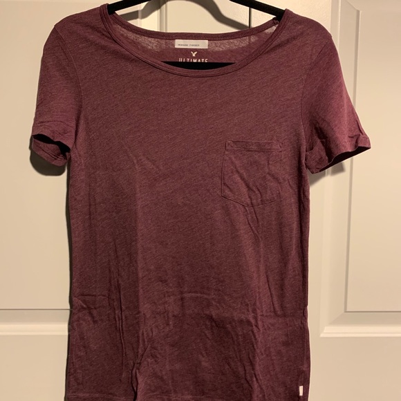 Burgundy crew neck t-shirt from American Eagle - Picture 1 of 1